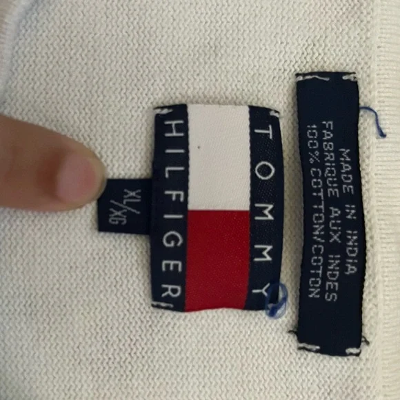 Tommy Hilfiger Sleeveless 100% Cotton Floral Shirt! - Picture 3 of 4